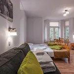 Huzar Hotel