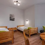 Huzar Hotel *