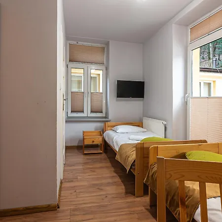 Huzar Ξενοδοχείο *