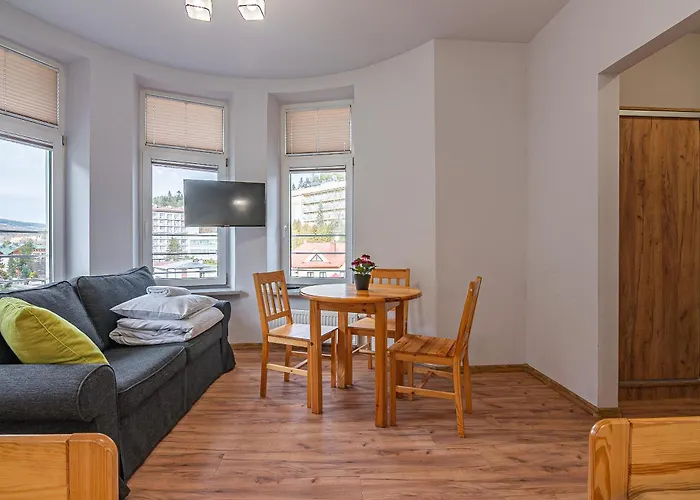 Huzar Крыница-Здруй